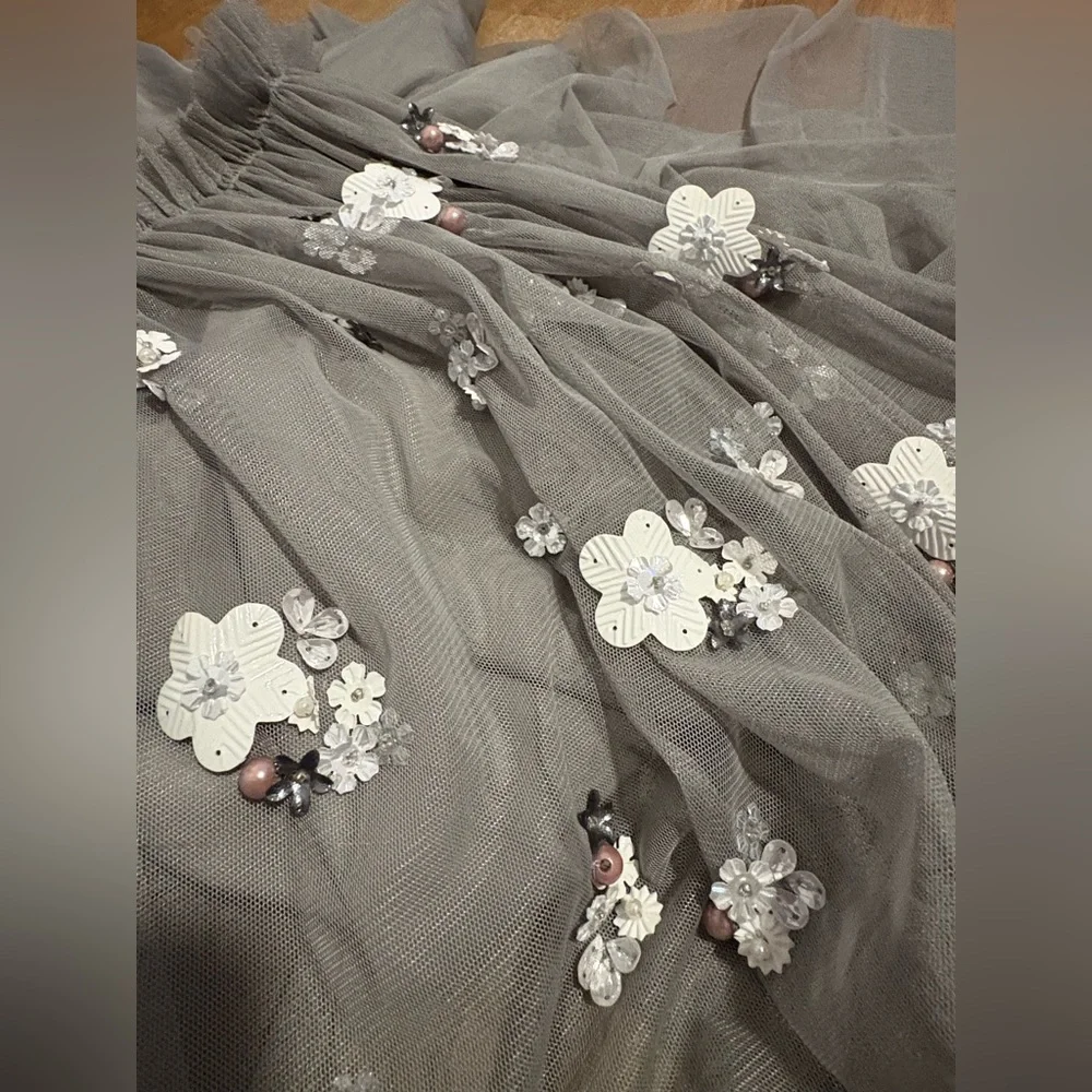 ASOS Gray Dress with White Floral Details - Picture 5 of 6